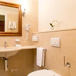 Reine Victoria Ξενοδοχείο 4*