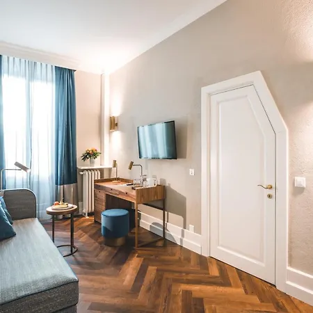 Hotel Reine Victoria