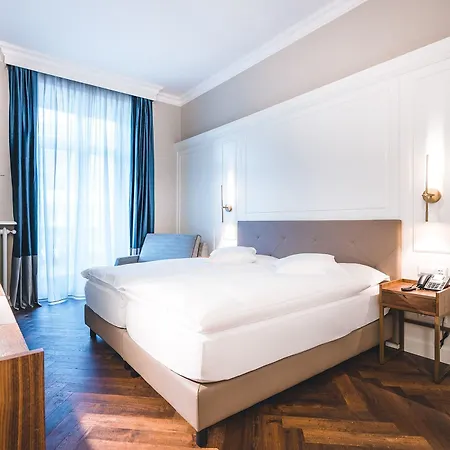 Reine Victoria Hotel