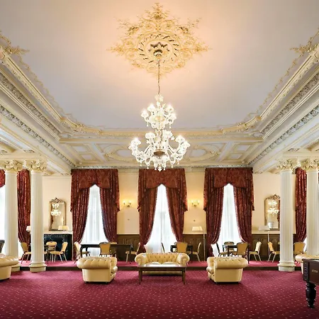 Reine Victoria Hotel 4*