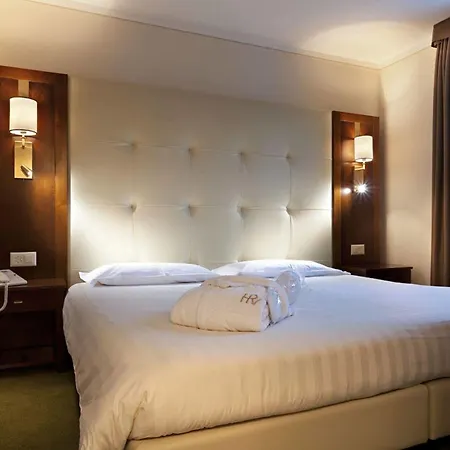 Reine Victoria Hotel 4*