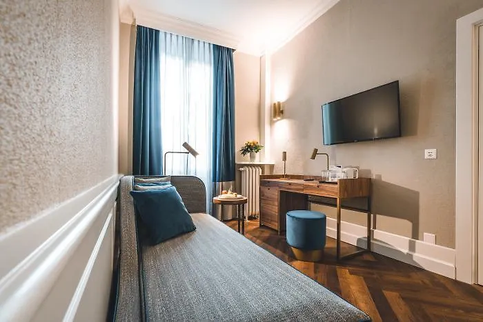 Reine Victoria Szálloda