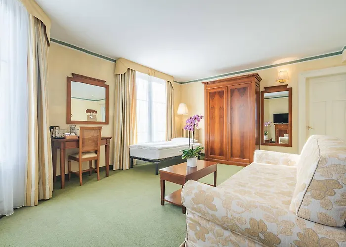 Szálloda Reine Victoria 4*